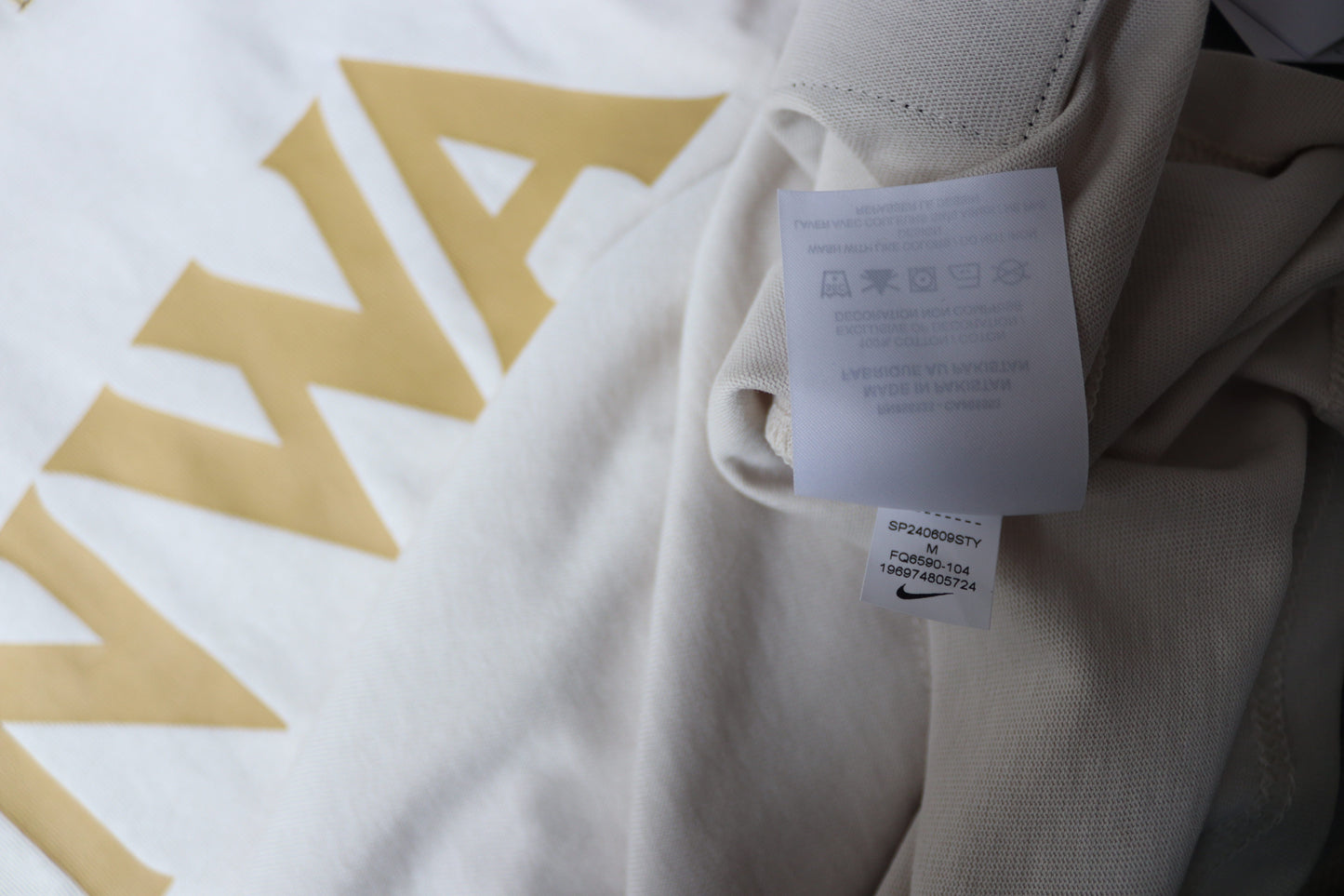 Liverpool x LeBron Sweater - 2024 - (M)