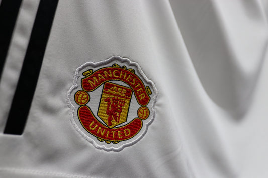 Manchester United Home Shorts - 2023/24 - (Multiple Sizes)