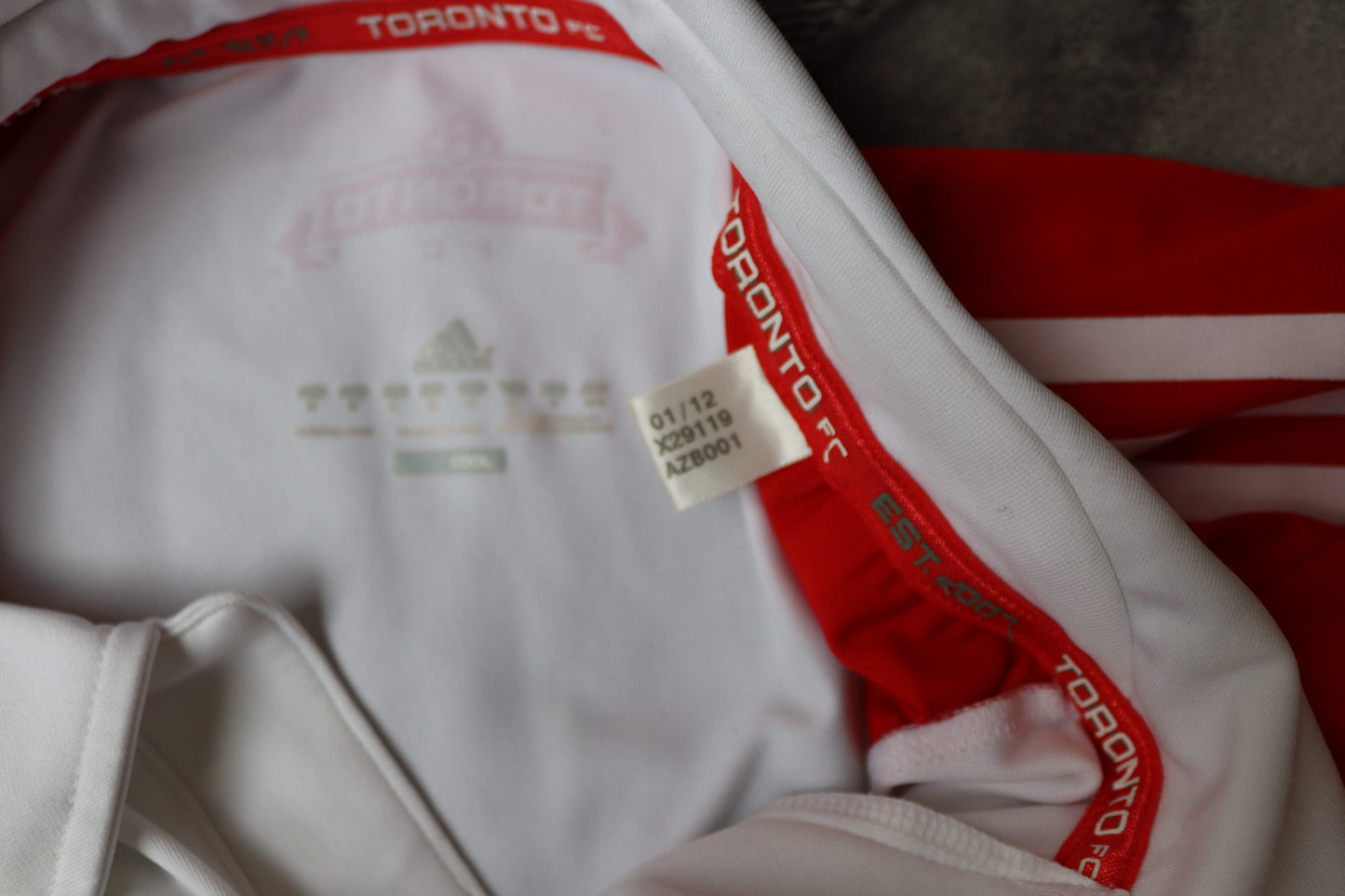 Toronto FC away - 2011/12 - (M) Player Issue