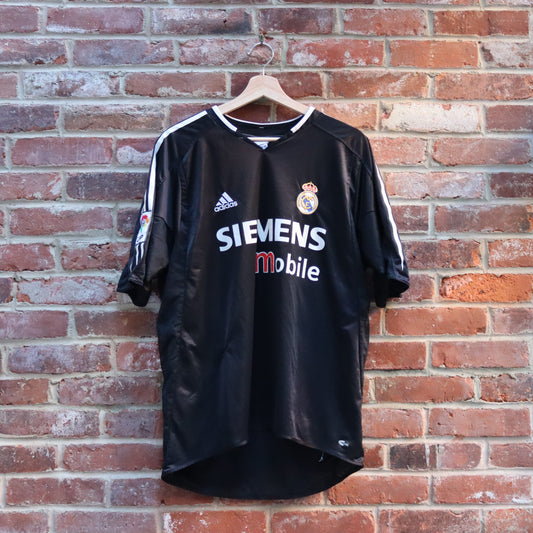 Real Madrid Away - 2005/6 - (L)