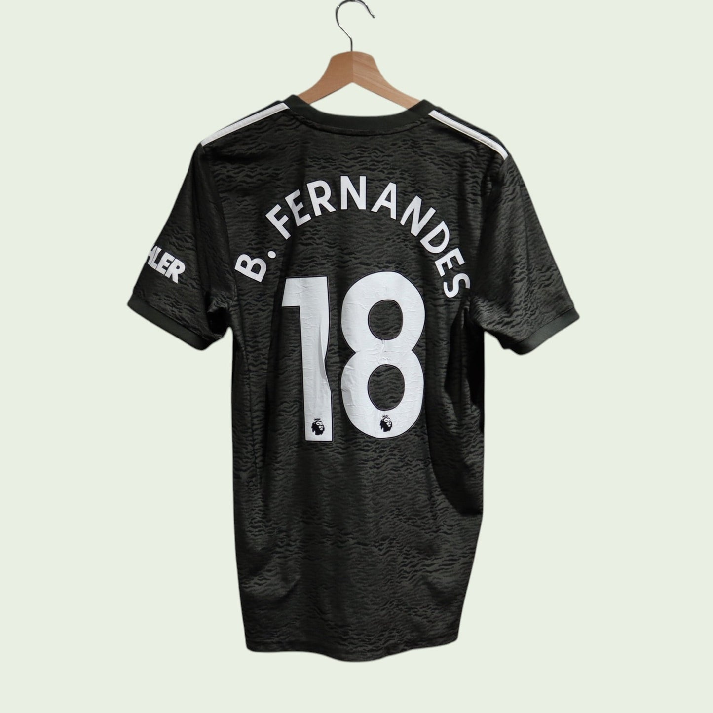 Manchester United Away - 2020/21 - Bruno Fernandes (M)