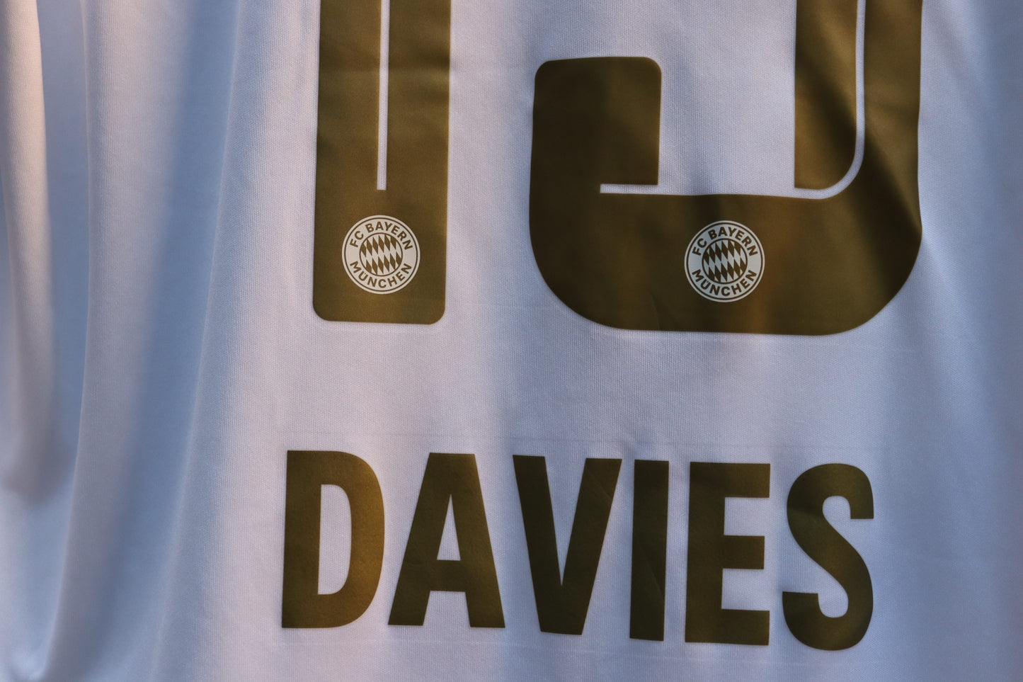 Bayern Munich Away - 2022/23 - Davies (L)
