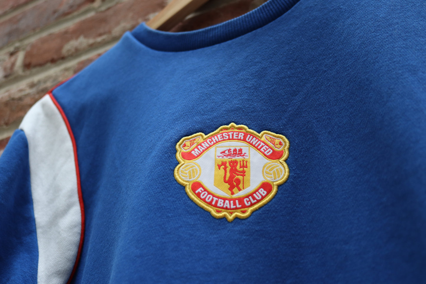 Manchester United Sweater - Adidas Originals - 2016 - (S)