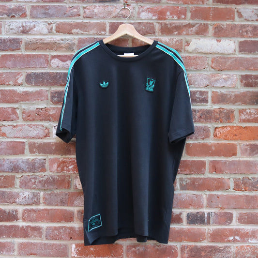 Liverpool x Adidas Originals 2025 - (L)