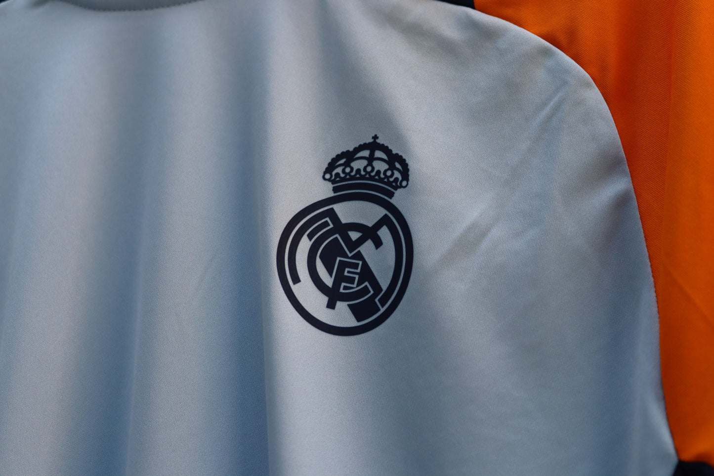 Real Madrid Training - 2023/24 (Multiple Sizes)