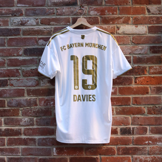 Bayern Munich Away - 2022/23 - Davies (L)