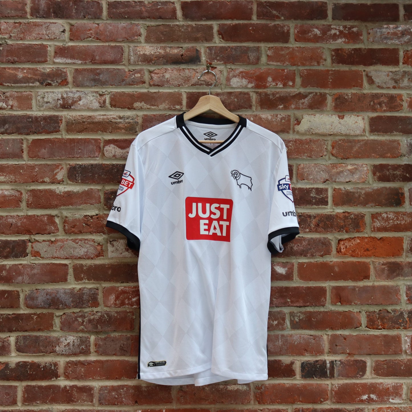 Derby Home - 2015/16 - Martin - (L)