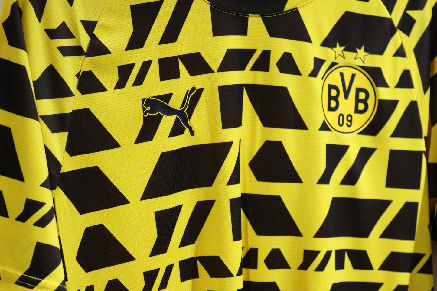 Borussia Dortmund Pre-Match - 2025/26 - (Multiple Sizes)