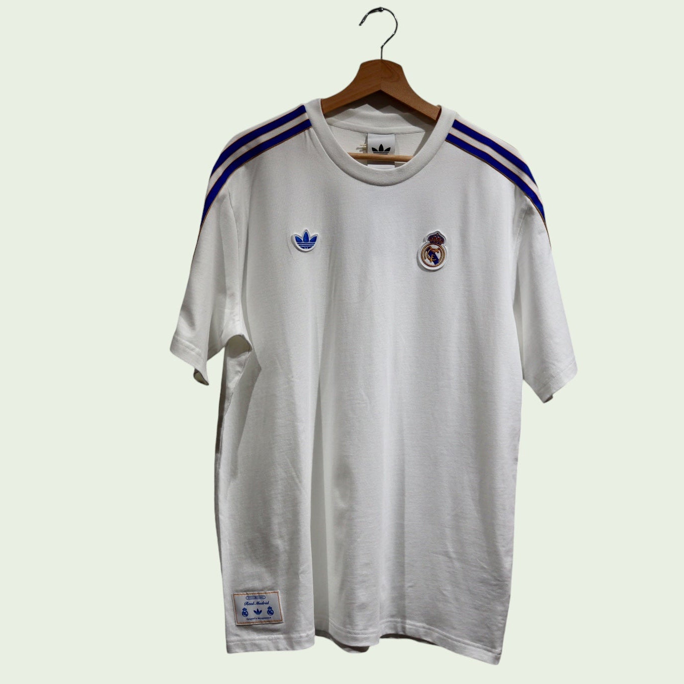 Real Madrid x Adidas Originals Icon Tee - 2025/26 - (M & XL)
