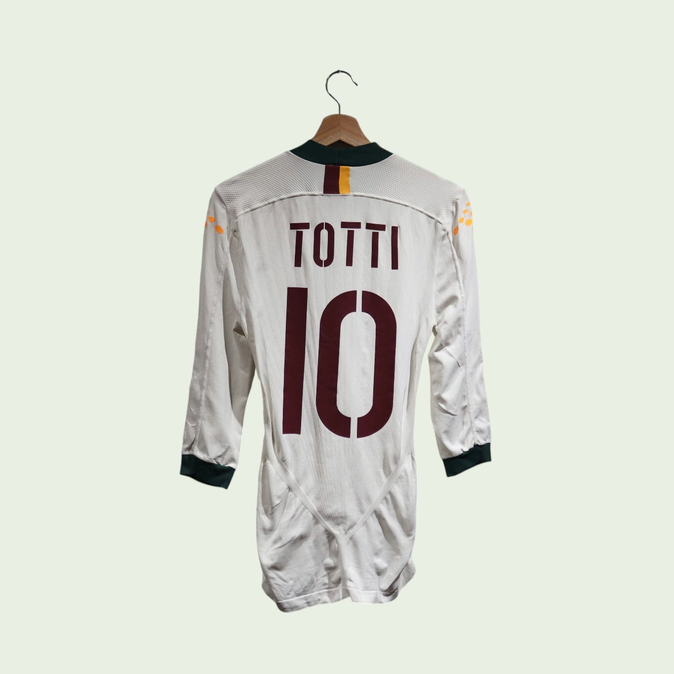 Roma European Away Player Spec - 2004/05 - Totti (S/M)