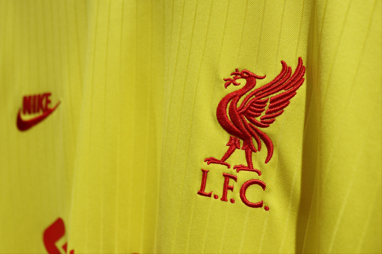 Liverpool Third - 2021/22 - (XXL)