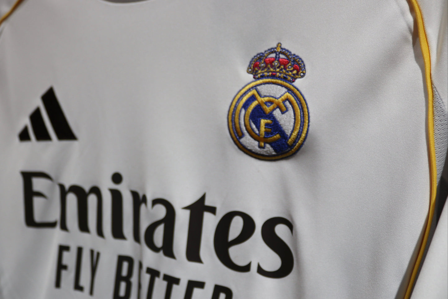 Real Madrid Home Long Sleeve - 2025/26 - James - (M)
