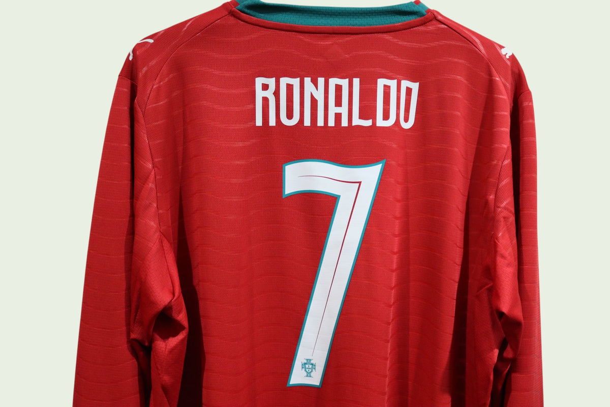 Portugal Home Long sleeve - 2026 - Cristiano Ronaldo - (L & XL)